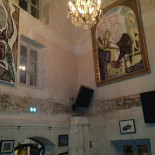 Le Cafe De La Place