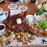 Steakhouse Woods