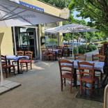 Giamas Gyros Grill
