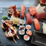Sakura Sushibar