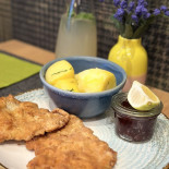 Humboldt. Organic Brunch, Restaurant Bar