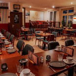 Hemingway's Cafe, Bar, Restaurant