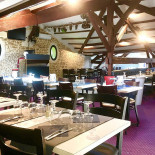 La Table Au Grenier