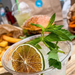 Henry's Sandbar Restaurant