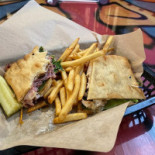 Luke's Cafe