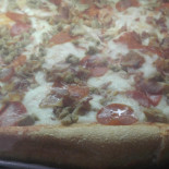 Gio's Pizza And