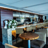 Front Room Tavern
