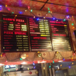 Ganni's Pizza