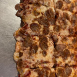 Ray's Pizza