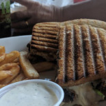 Kelly's Grill