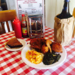 Gus's World Famous Fried Chicken