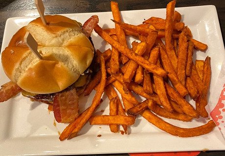 Red Robin Gourmet Burgers And Brews